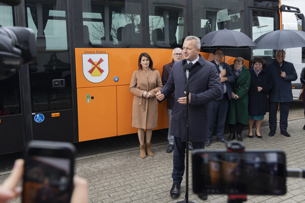 Nowy autobus w gminie Sośno dzięki rządowemu wsparciu