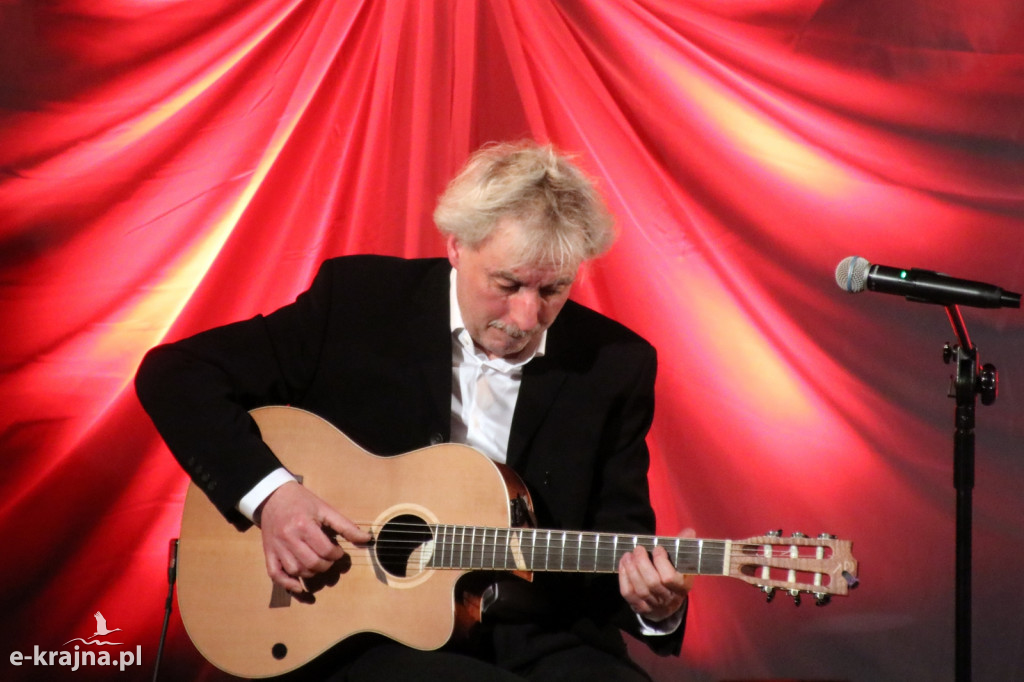 Kolędy na gitar parę i dwieście jeden głosów... - Kiljański i Cisło w Więcborku