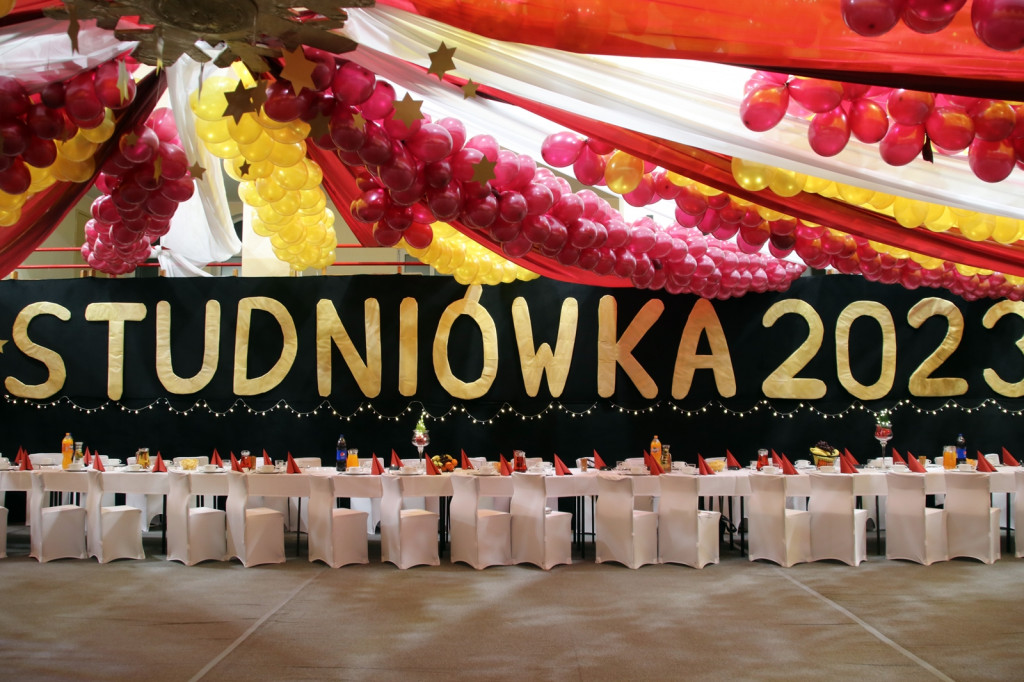 Studniówka 2023 LO w Więcborku