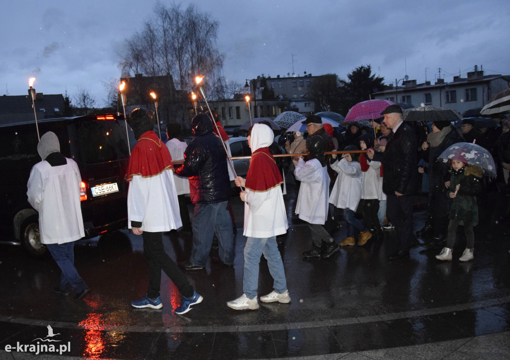 Droga Krzyżowa ulicami Sępólna