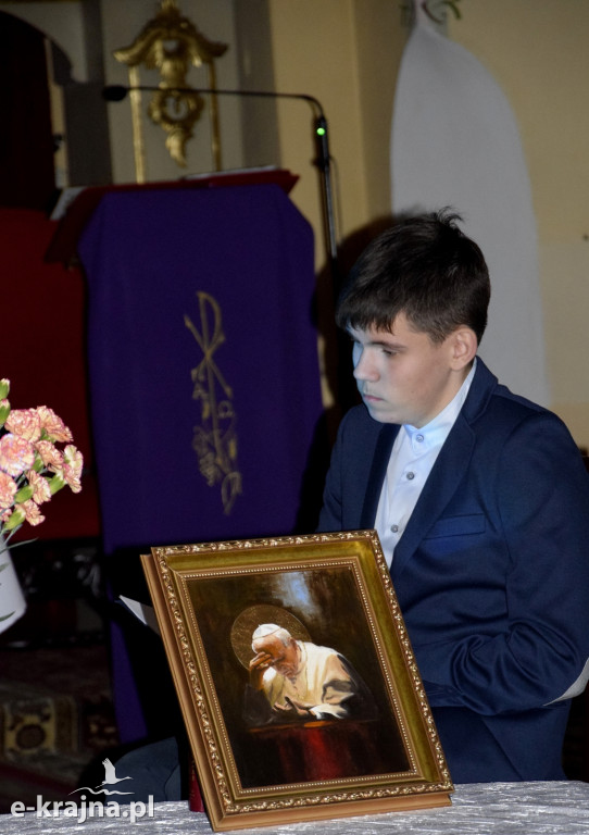 Wieczór poetycki poświęcony Janowi Pawłowi II