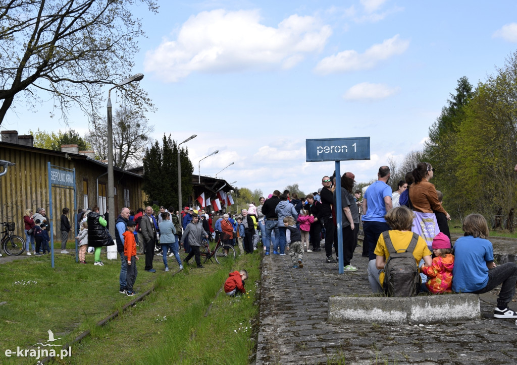 Dziwne wydarzenia na stacji kolejowej w Sępólnie