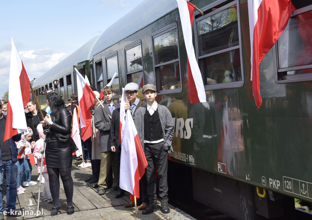 Dziwne wydarzenia na stacji kolejowej w Sępólnie