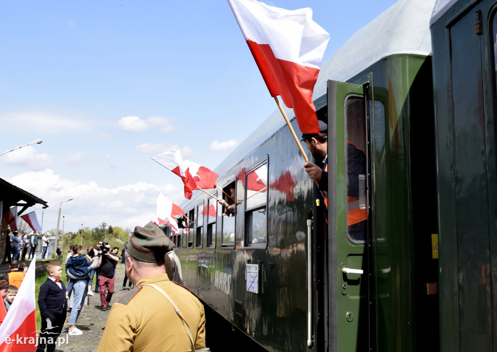 Dziwne wydarzenia na stacji kolejowej w Sępólnie