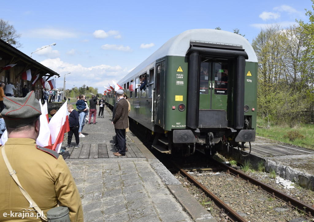 Dziwne wydarzenia na stacji kolejowej w Sępólnie