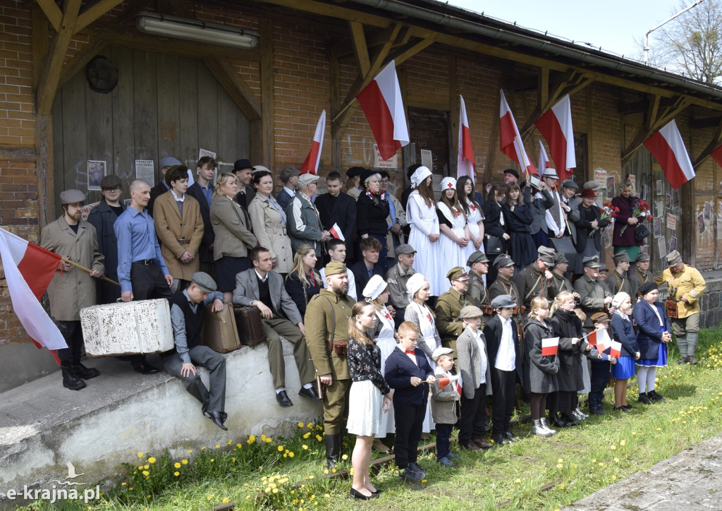 Dziwne wydarzenia na stacji kolejowej w Sępólnie