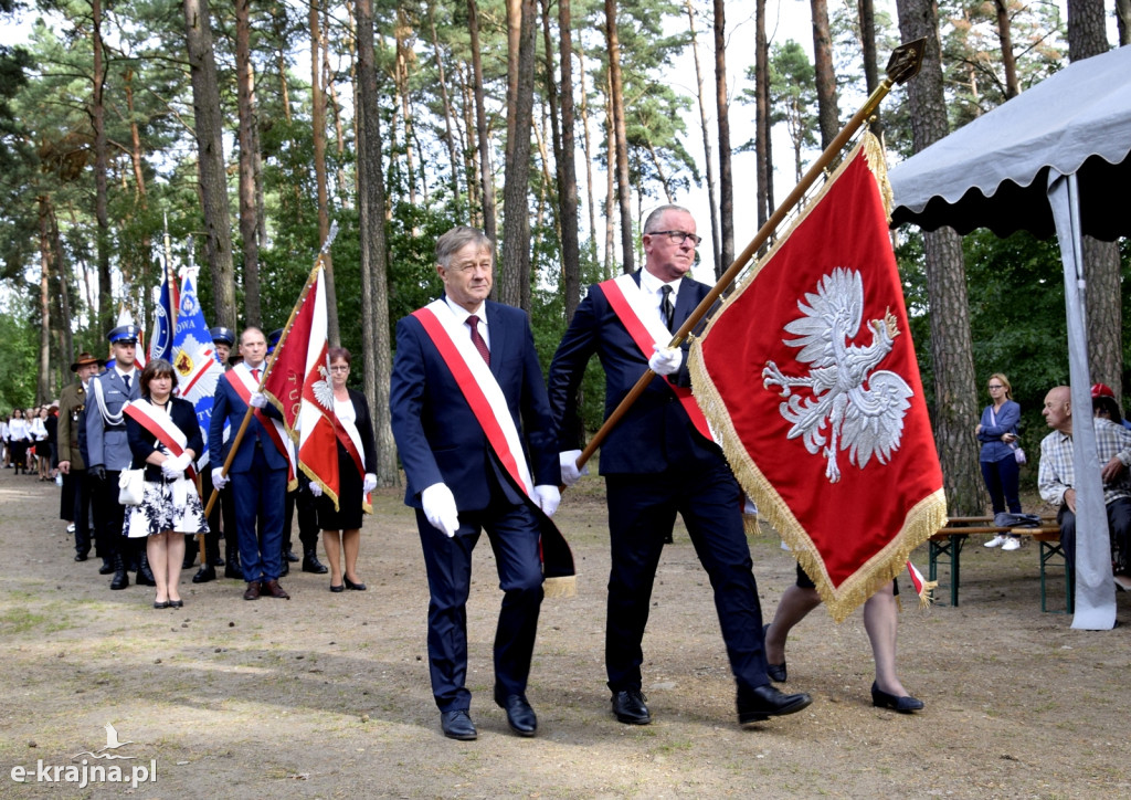 Uroczystości upamiętniające ofiary Zbrodni Pomorskiej z 1939 roku w Rudzkim Moście