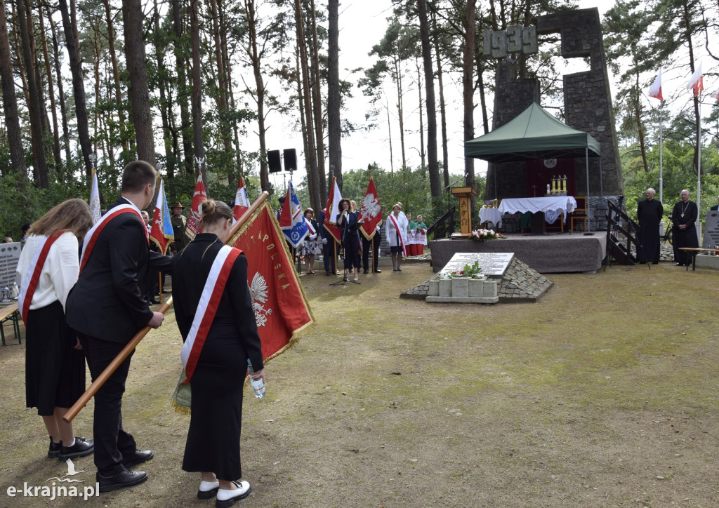 Uroczystości upamiętniające ofiary Zbrodni Pomorskiej z 1939 roku w Rudzkim Moście