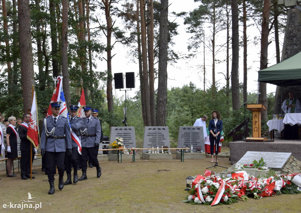 Uroczystości upamiętniające ofiary Zbrodni Pomorskiej z 1939 roku w Rudzkim Moście