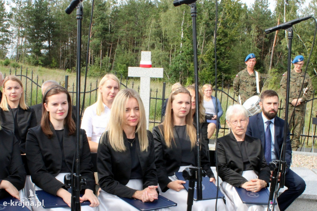 Uroczystości upamiętniające w Karolewie