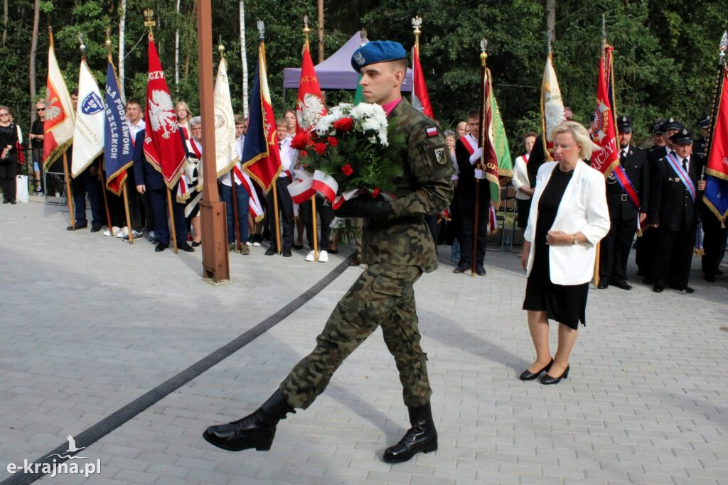 Uroczystości upamiętniające w Karolewie