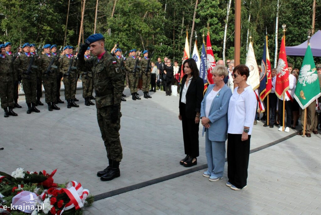 Uroczystości upamiętniające w Karolewie
