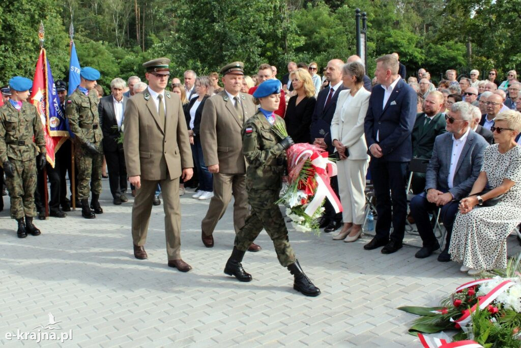 Uroczystości upamiętniające w Karolewie