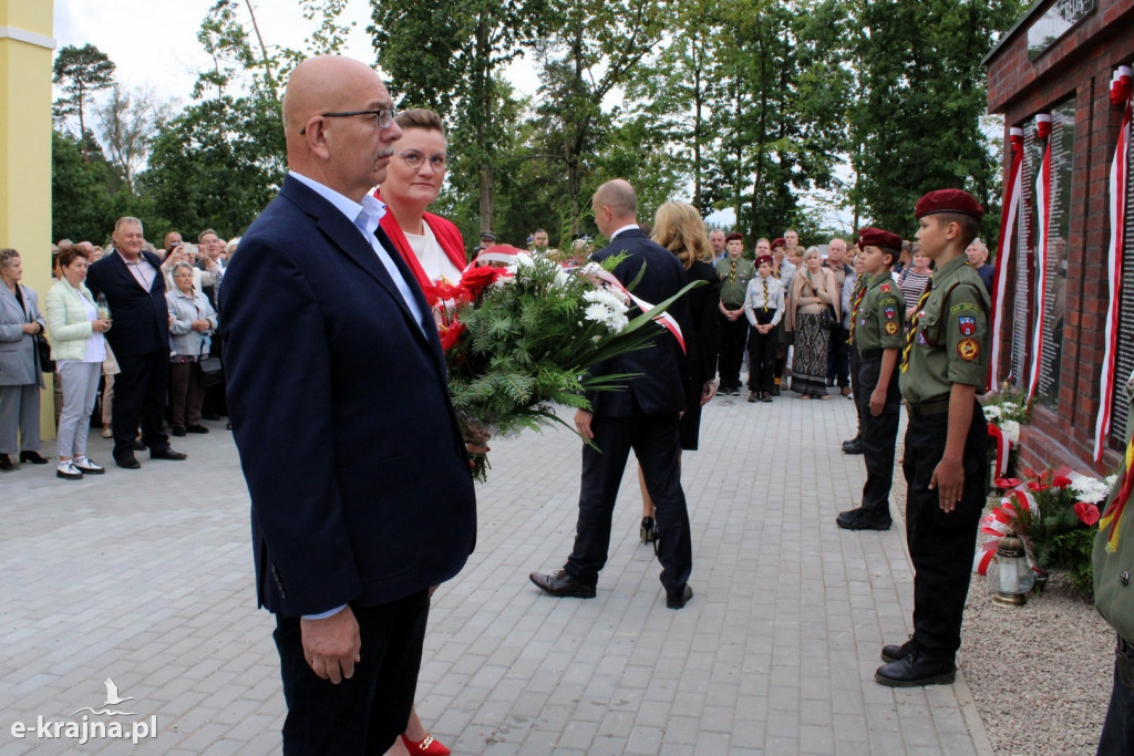 Uroczystości upamiętniające w Karolewie