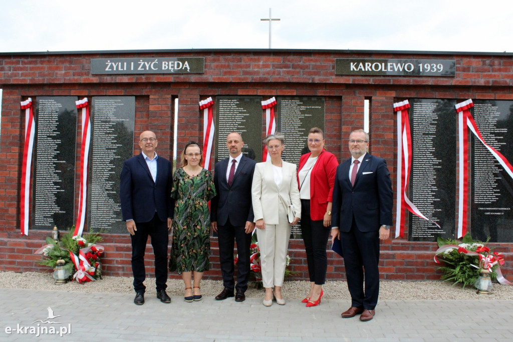 Uroczystości upamiętniające w Karolewie