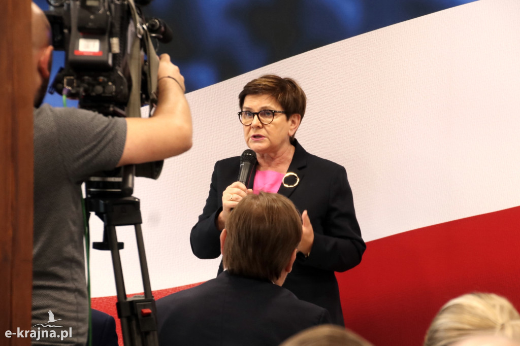 Premier Beata Szydło w Więcborku