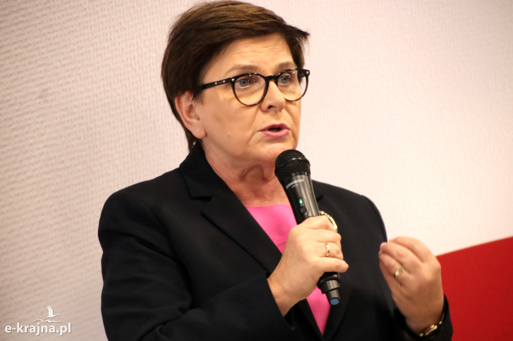 Premier Beata Szydło w Więcborku