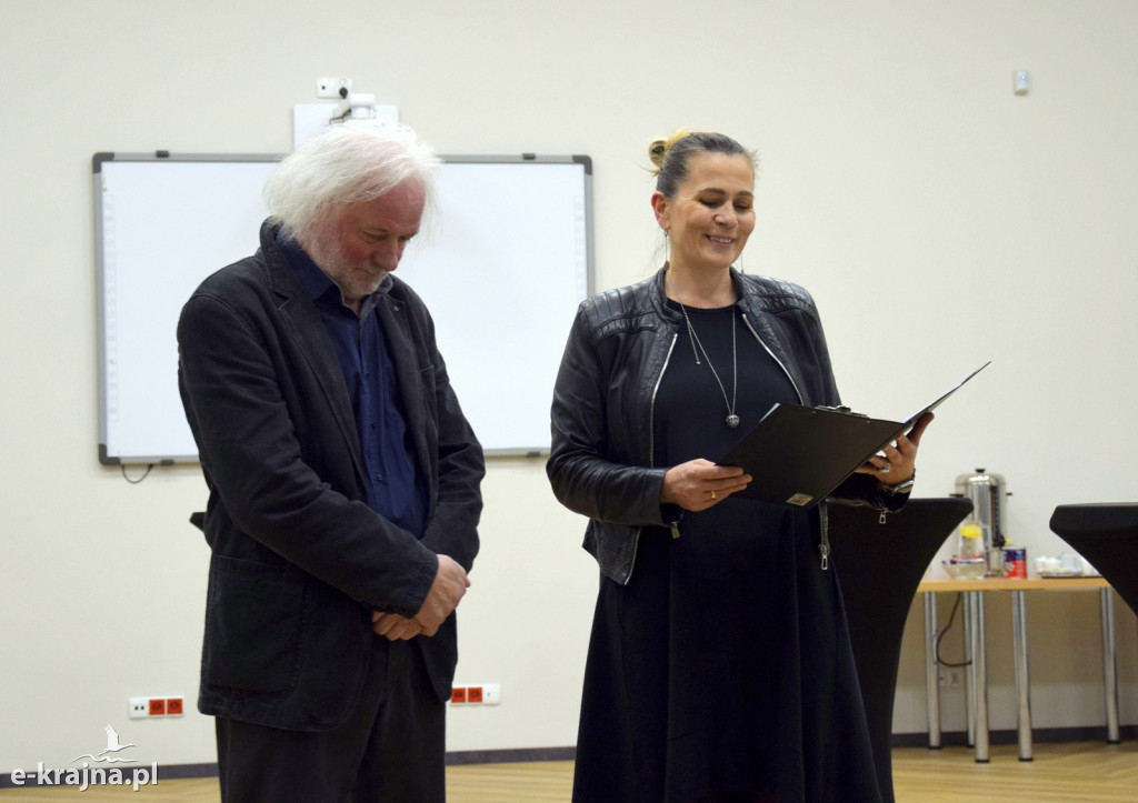 Wernisaż prac bydgoskiego artysty w Więcborku