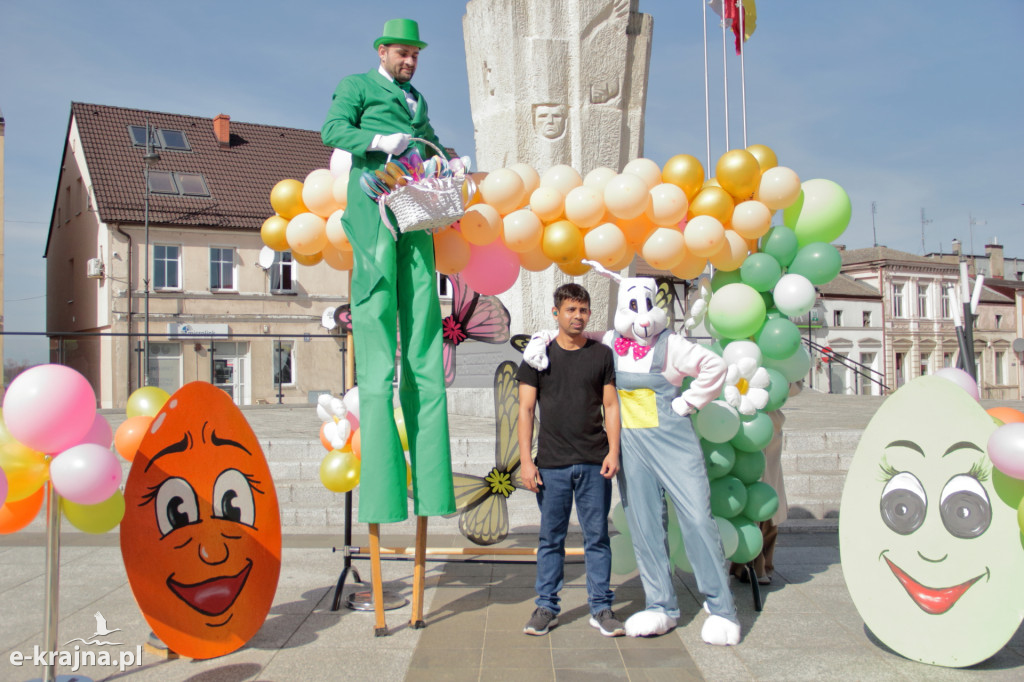 Wielkanocna fotościanka w centrum miasta