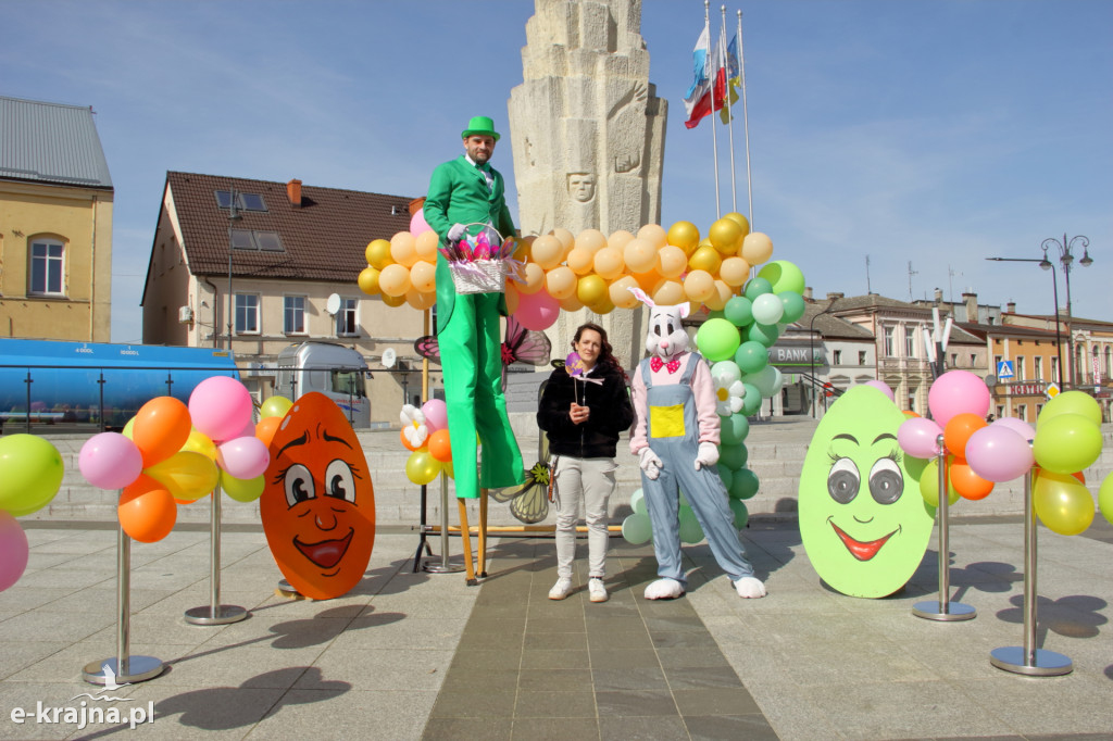 Wielkanocna fotościanka w centrum miasta