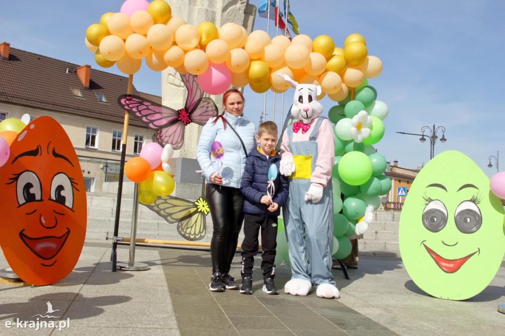 Wielkanocna fotościanka w centrum miasta