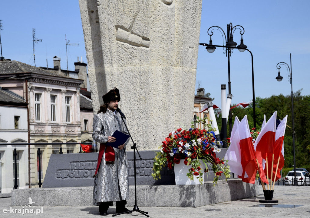 Święto Flagi w Sępólnie Krajeńskim - nowe FOTO