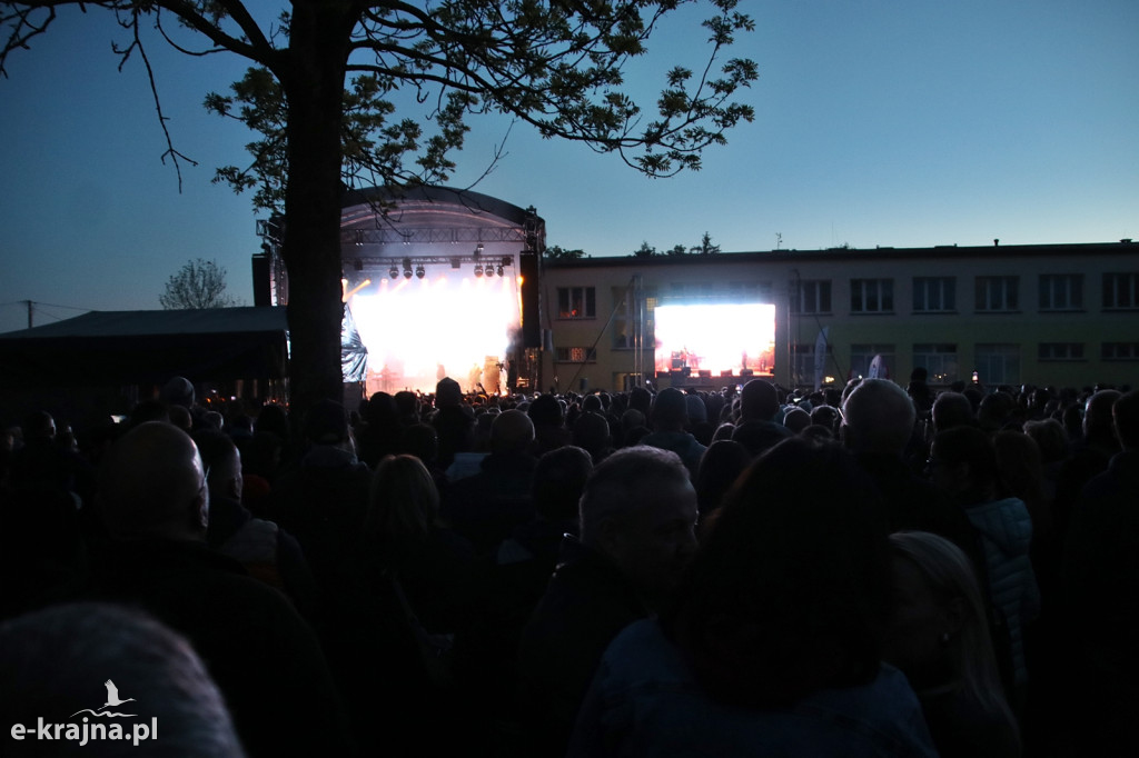 Majówka z gminą Sicienko - koncert zespołu KULT