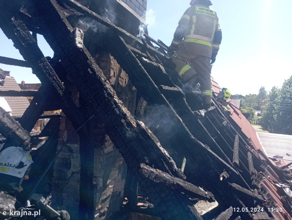 Pożar poddasza budynku mieszkalnego w Debrznie