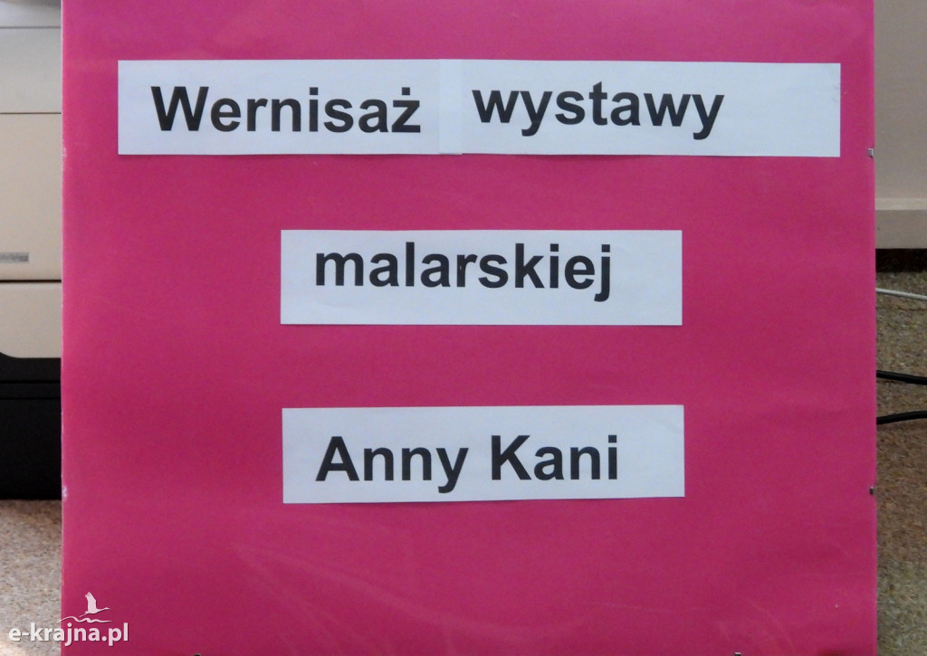 Wystawa malarstwa Anny Kani w sępoleńskiej bibliotece
