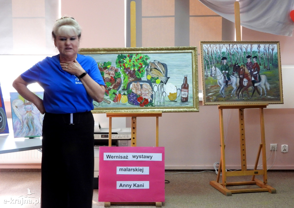 Wystawa malarstwa Anny Kani w sępoleńskiej bibliotece