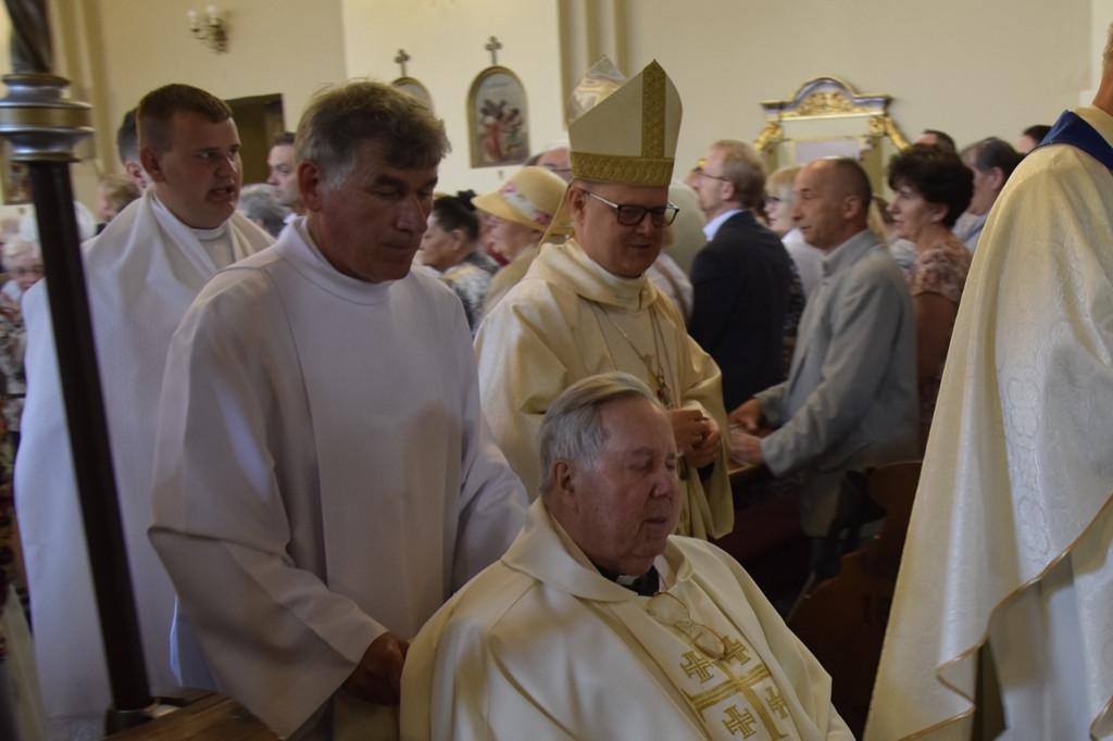 Jubileusz kapłaństwa księdza, poety Franciszka Kameckiego