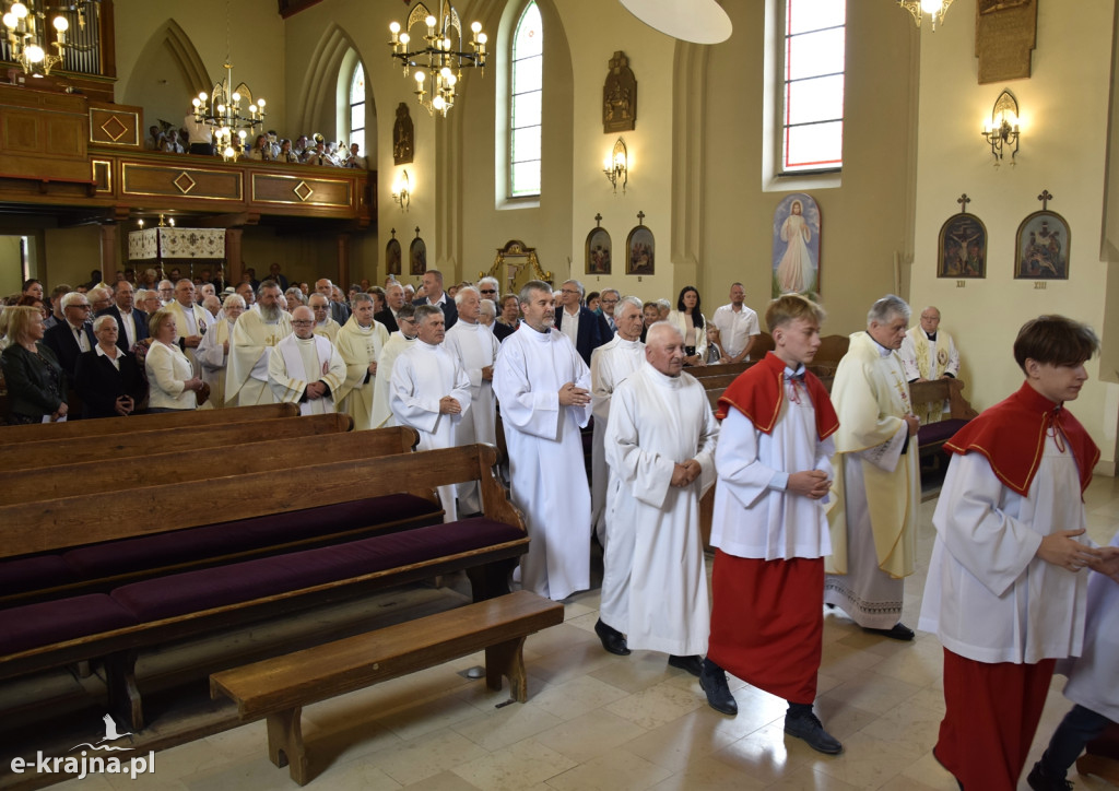 Jubileusz kapłaństwa księdza, poety Franciszka Kameckiego