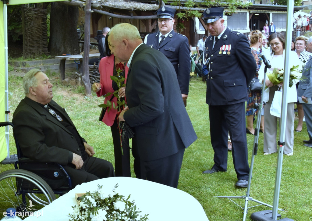 Jubileusz kapłaństwa księdza, poety Franciszka Kameckiego