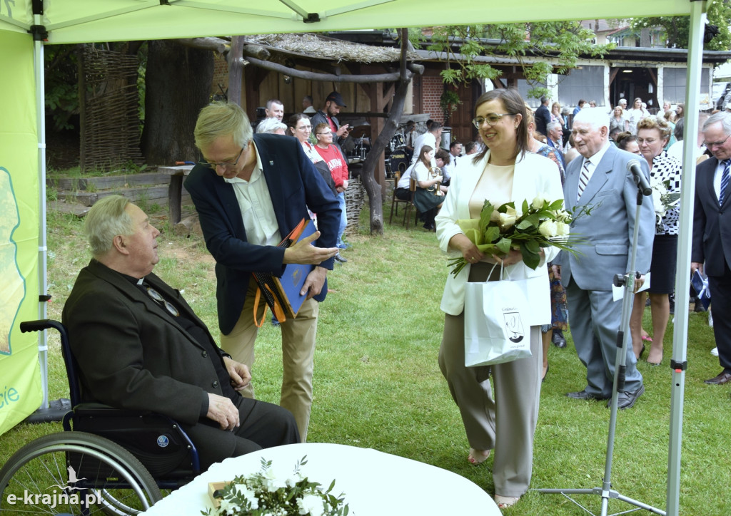 Jubileusz kapłaństwa księdza, poety Franciszka Kameckiego