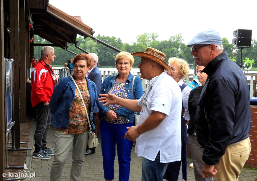 Gorące rytmy z Kuby w deszczu na sępoleńskim molo