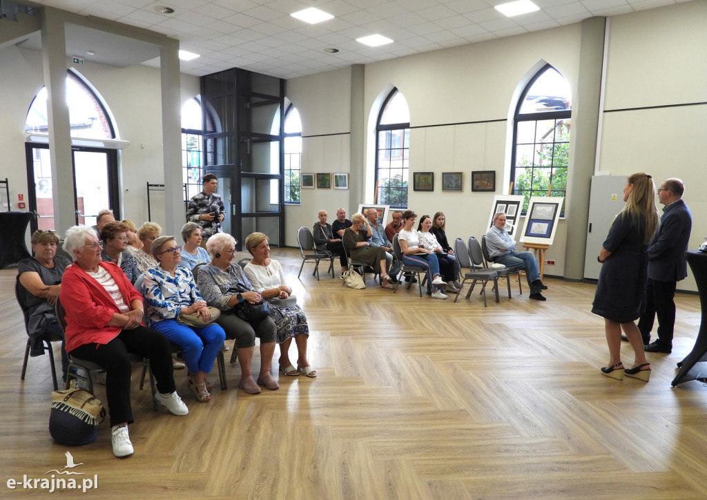 Wernisaż wystawy Piotra Waszaka w Centrum Aktywności Lokalnej w Więcborku