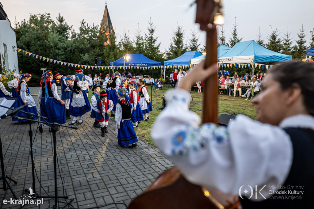 Dąbrówka na ludowo. Potańcówka po krajeńsku i kaszubsku