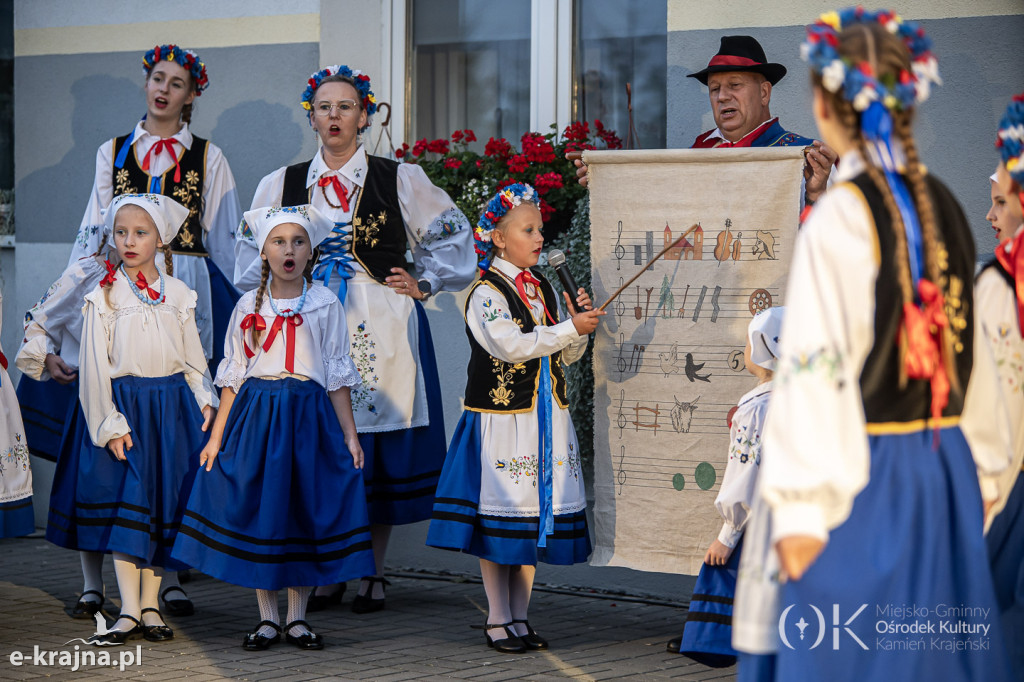 Dąbrówka na ludowo. Potańcówka po krajeńsku i kaszubsku