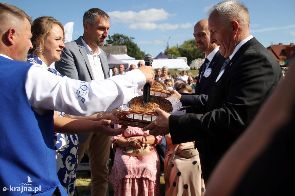 Dożynki Gminno-Powiatowe w Jastrzębcu - część oficjalna [FOTO]