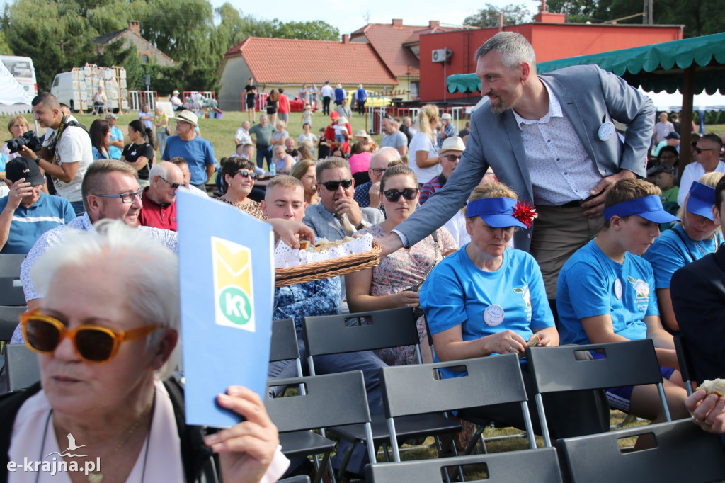 Dożynki Gminno-Powiatowe w Jastrzębcu - część oficjalna [FOTO]