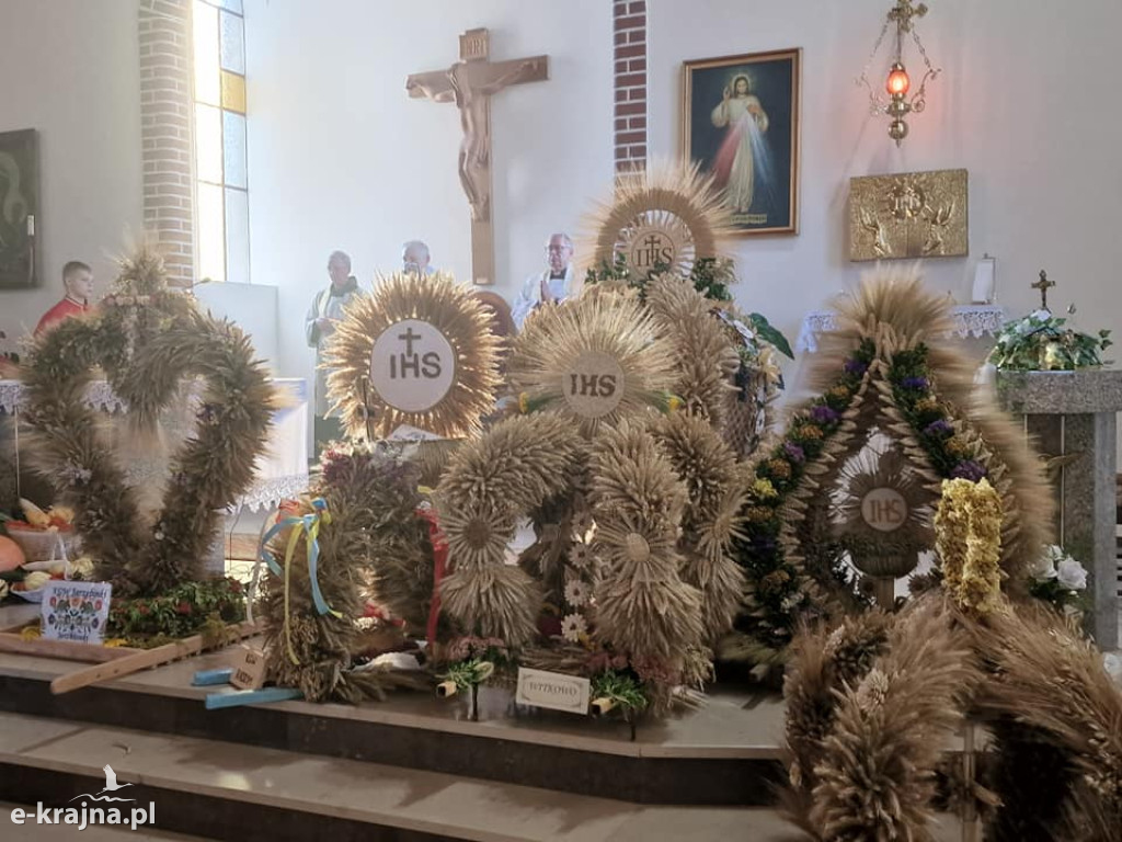 Dożynki Gminno-Parafialne w Płociczu - część oficjalna