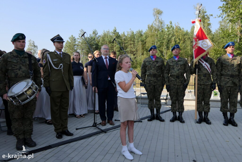 Złożyli hołd pomordowanym w Karolewie