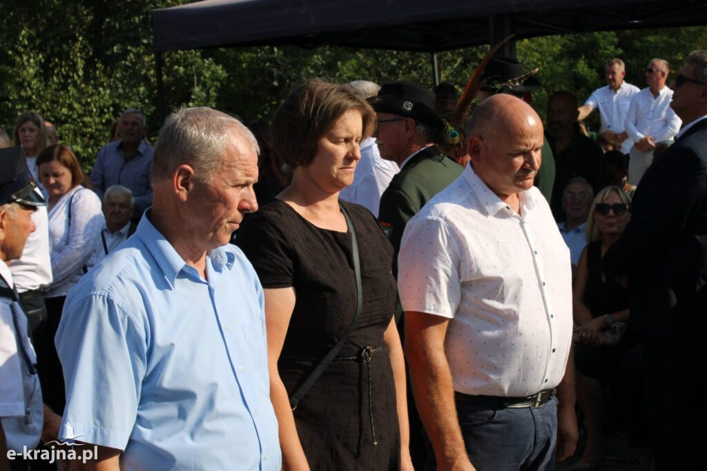 Złożyli hołd pomordowanym w Karolewie