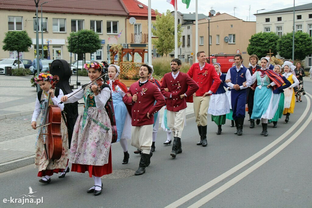 Dożynki Powiatowo-Gminno-Parafialne w Mroczy