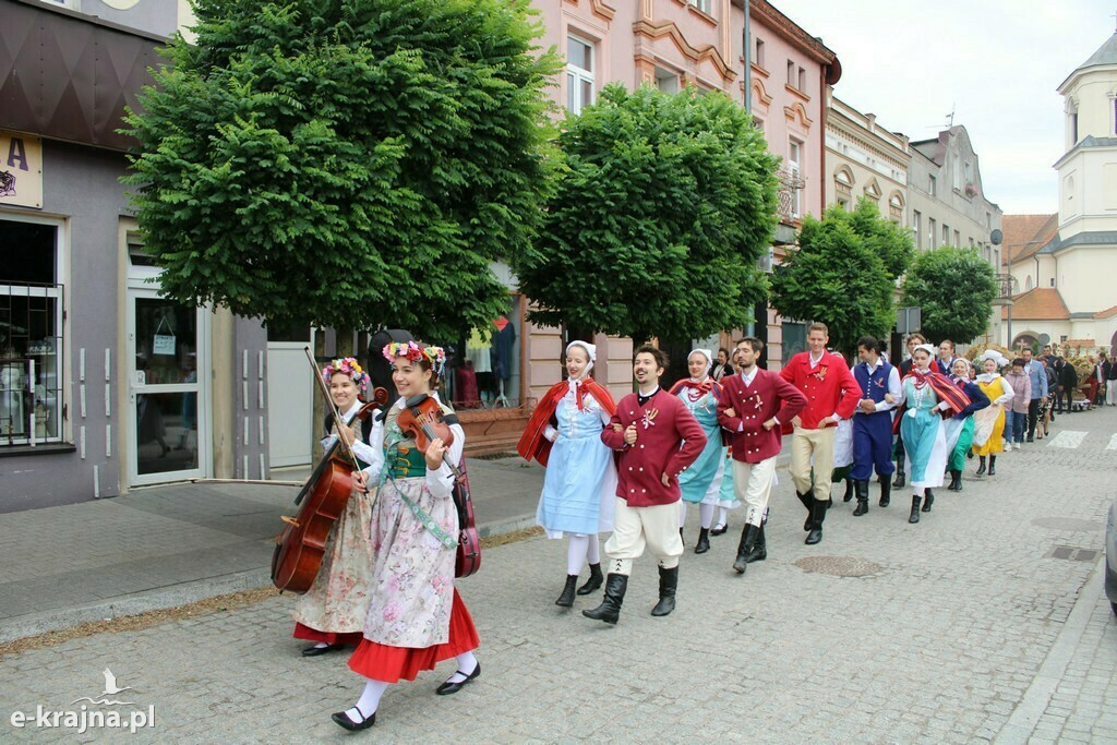 Dożynki Powiatowo-Gminno-Parafialne w Mroczy