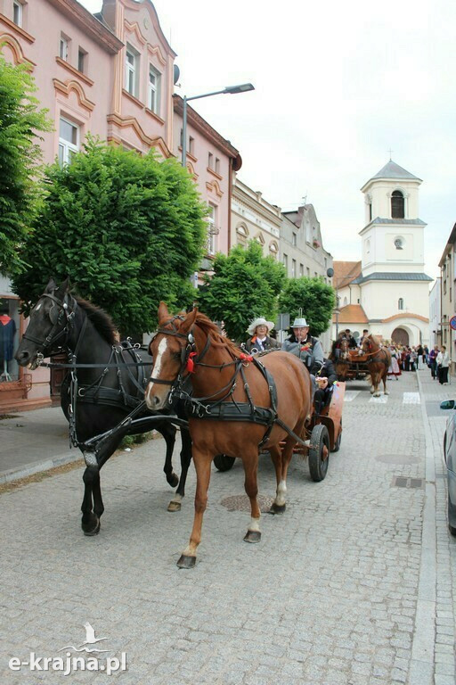 Dożynki Powiatowo-Gminno-Parafialne w Mroczy