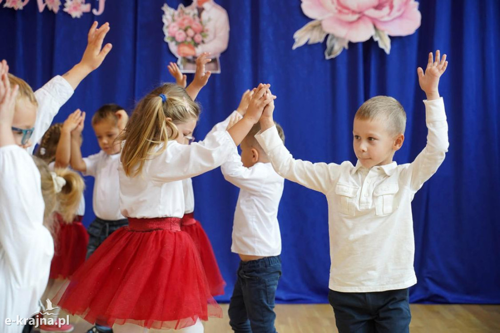 Dzień Nauczyciela w człuchowskim Przedszkolu Miejskim