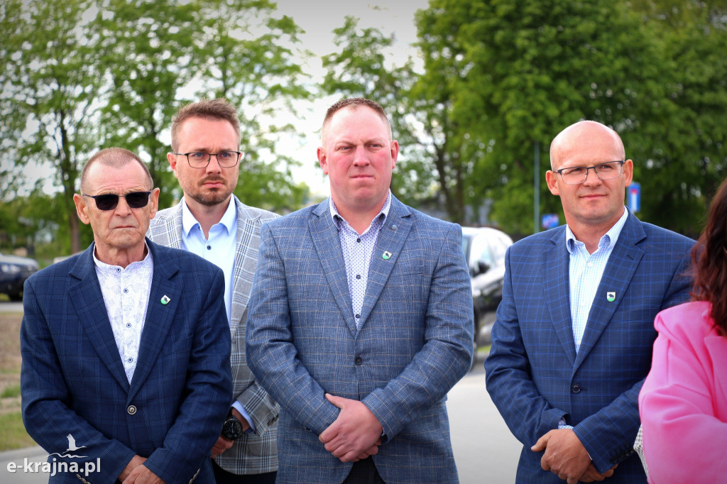Nowe inwestycje drogowe w Gminie Łobżenica oficjalnie otwarte!