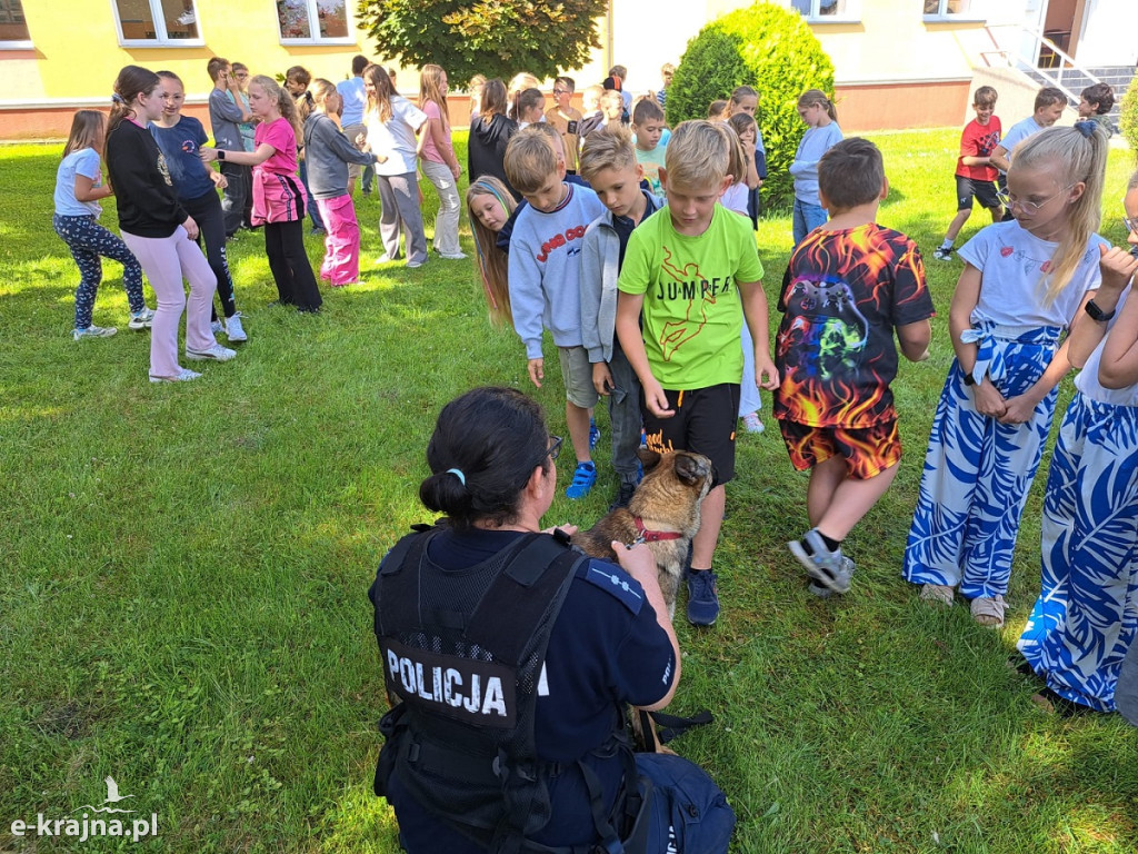 Bezpieczne wakacje z uczniami w Sypniewie i Wiśniewie