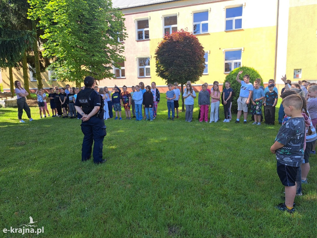 Bezpieczne wakacje z uczniami w Sypniewie i Wiśniewie